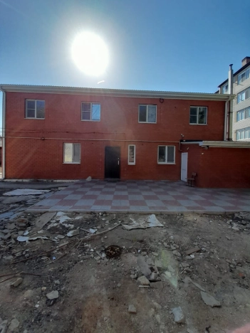 Купить дом на улице Мечникова в Элисте. Вариант № 15395, 16, площадь -  квм, цена 23500000 рублей