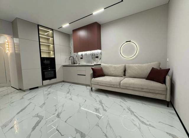 Купить двухкомнатную квартиру в Ростовской области. Вариант № 6733203, 4, площадь -  квм, цена 10800000 рублей