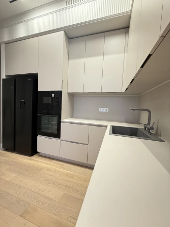 Купить квартиру в Москве. Вариант № 10247183, 10, площадь -  квм, цена 32000000 рублей