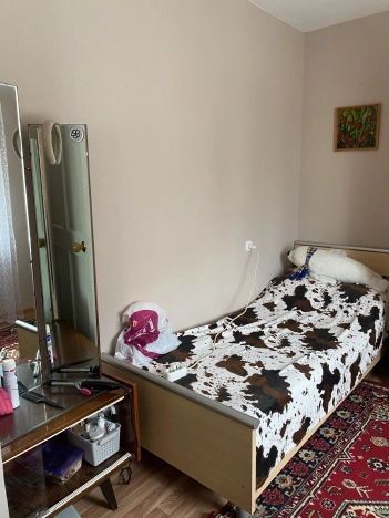 Купить четырехкомнатную квартиру в Волгограде. Вариант № 2727592, 13, площадь -  квм, цена 6300000 рублей