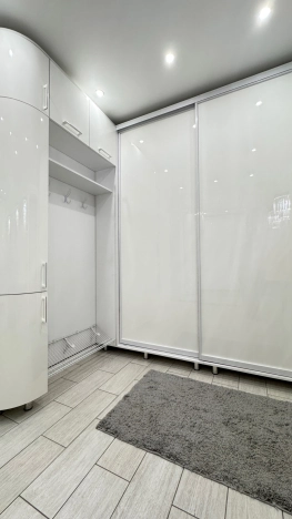 Купить трехкомнатную квартиру в Северодвинске. Вариант № 17564, 38, площадь -  квм, цена 16499000 рублей