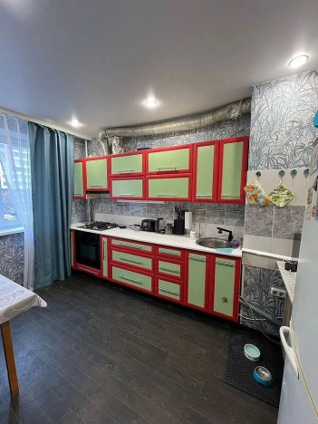 Купить четырехкомнатную квартиру в районе Кировский в Ростове-на-Дону. Вариант № 430933, 10, площадь -  квм, цена 6000000 рублей