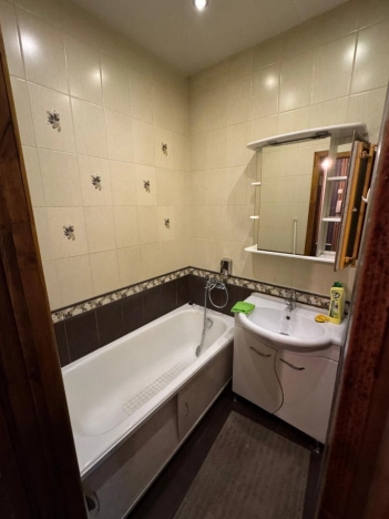 Купить квартиру в Москве. Вариант № 10074927, 19, площадь -  квм, цена 10700000 рублей