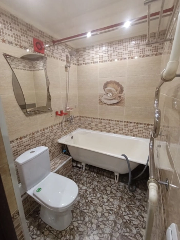 Купить квартиру на улице Комарова в Улан-Удэ. Вариант № 8448329, 2, площадь -  квм, цена 4970000 рублей