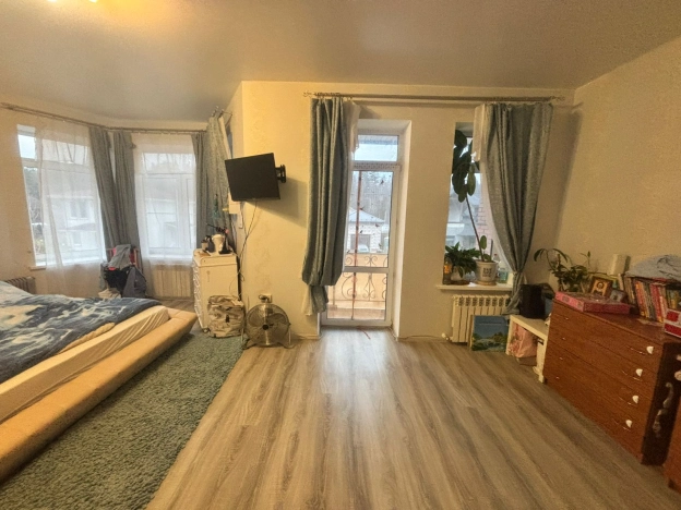 Купить дом в Москве. Вариант № 9223396, 20, площадь -  квм, цена 20000000 рублей