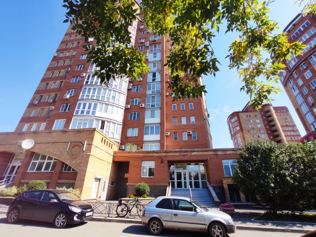 Купить коммерческую недвижимость в Омске. Вариант № 2817507, 1, площадь -  квм, цена 15450000 рублей