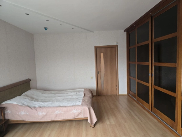 Купить квартиру на улице Октябрьская в Белгороде. Вариант № 23643, 10, площадь -  квм, цена 11200000 рублей