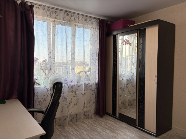 Купить трехкомнатную квартиру в ЖК Четыре Желания в Воронеже. Вариант № 1780323, 5, площадь -  квм, цена 9500000 рублей