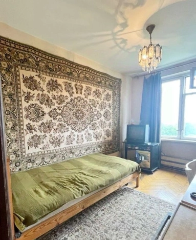 Купить двухкомнатную квартиру в районе Черёмушки в Москве. Вариант № 42956, 4, площадь -  квм, цена 18650000 рублей