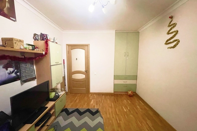 Купить квартиру на улице Дальняя в Краснодаре. Вариант № 26113, 19, площадь -  квм, цена 18500000 рублей