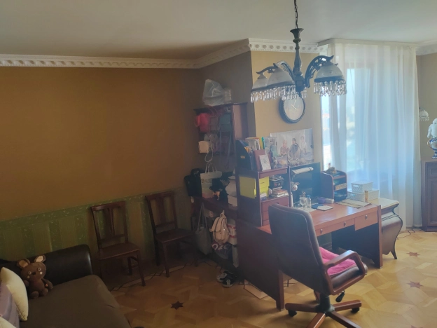 Купить квартиру в Москве. Вариант № 2349597, 33, площадь - квм, цена 72000000.0000 рублей
