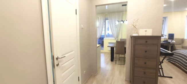 Купить квартиру на улице Офицерская в Владимире. Вариант № 9168831, 23, площадь -  квм, цена 8800000 рублей