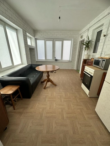 Купить дом на улице Парковая в Элисте. Вариант № 7023, 19, площадь -  квм, цена 14000000 рублей