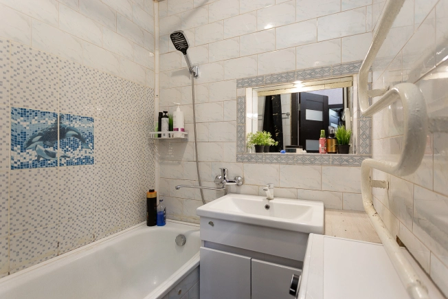 Купить двухкомнатную квартиру на улице Мира в Владимире. Вариант № 9818972, 14, площадь -  квм, цена 5500000 рублей