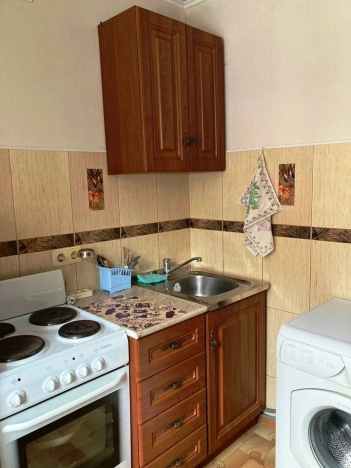 Снять квартиру в районе Центральный в Новосибирске. Вариант № 9094138, 10, площадь -  квм, цена 35000 рублей