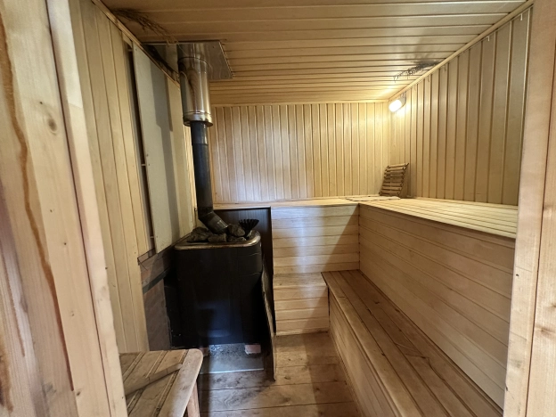 Купить дом в Москве. Вариант № 6697170, 8, площадь -  квм, цена 15000000 рублей