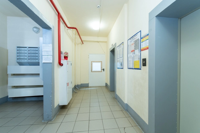 Купить двухкомнатную квартиру в Микрорайоне 142-й, Магнитогорск в Магнитогорске. Вариант № 47959, 18, площадь -  квм, цена 5800000 рублей