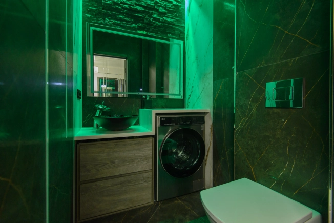 Купить четырехкомнатную квартиру в районе Кировский в Ростове-на-Дону. Вариант № 32633, 22, площадь -  квм, цена 39900000 рублей