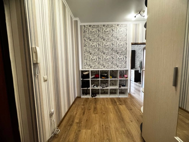 . Вариант № 5386559, 6, площадь - 70 квм, цена 12500000 рублей