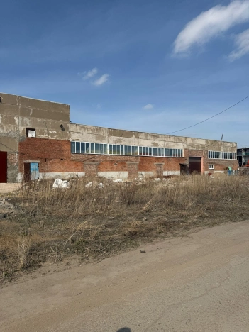 Купить коммерческую недвижимость в Омске. Вариант № 38294, 4, площадь -  квм, цена 19500000 рублей