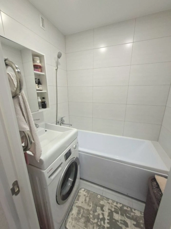 Снять квартиру в районе Калининский в Новосибирске. Вариант № 9499244, 11, площадь -  квм, цена 32000 рублей