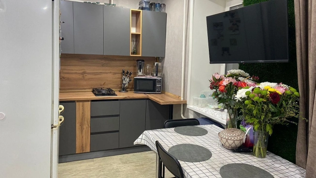 Купить однокомнатную квартиру на улице проспект Мира в Нижнекамске. Вариант № 5316508, 3, площадь -  квм, цена 3500000 рублей