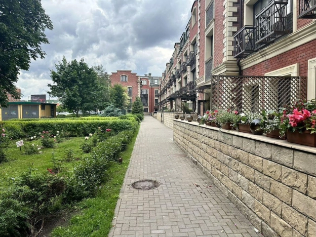 Купить квартиру в Москве. Вариант № 7612586, 1, площадь -  квм, цена 31000000 рублей