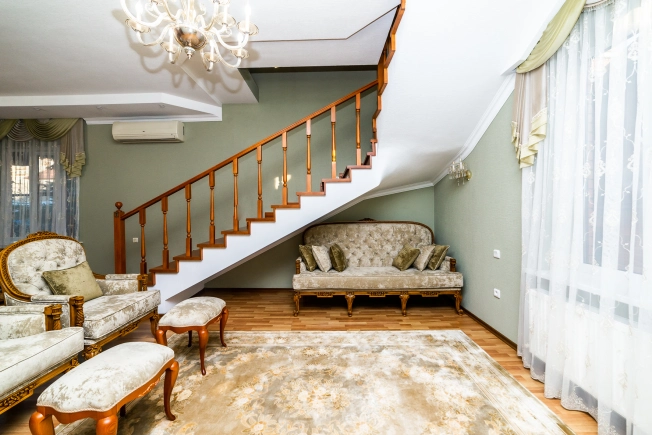 Купить дом в Краснодаре. Вариант № 16085, 3, площадь - квм, цена 39900000.0000 рублей