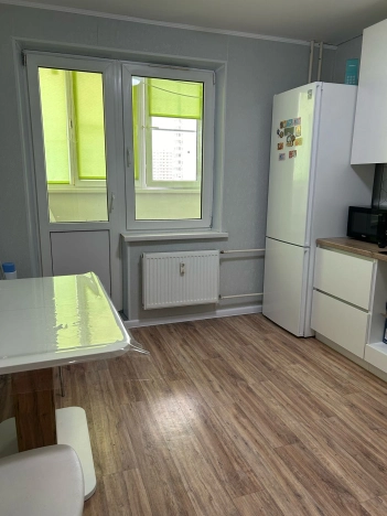 . Вариант № 2332964, 3, площадь - 35.4 квм, цена 4890000 рублей