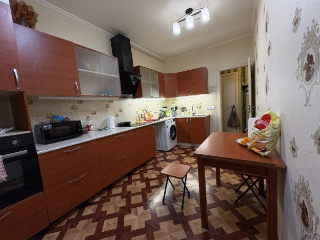 Купить однокомнатную квартиру на улице 17-я линия Васильевского острова в Санкт-Петербурге. Вариант № 9907367, 4, площадь -  квм, цена 6900000 рублей