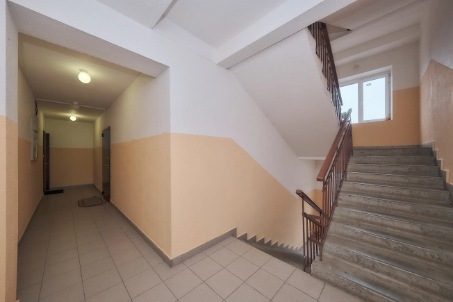 Купить трехкомнатную квартиру в Рязанской области. Вариант № 9489171, 17, площадь -  квм, цена 6570000 рублей