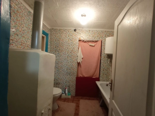 Купить дом в Элисте. Вариант № 10301104, 16, площадь -  квм, цена 8500000 рублей