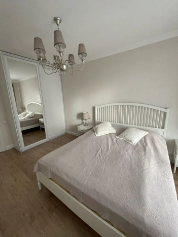 Купить квартиру в районе Западное Дегунино в Москве. Вариант № 7485682, 5, площадь -  квм, цена 31500000 рублей