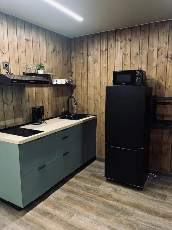 Купить дом в Кемеровской Области — Кузбассе. Вариант № 26256, 28, площадь -  квм, цена 36000000 рублей