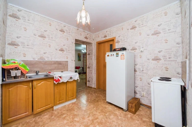 Купить двухкомнатную квартиру в Рязанской области. Вариант № 10060954, 6, площадь -  квм, цена 3700000 рублей