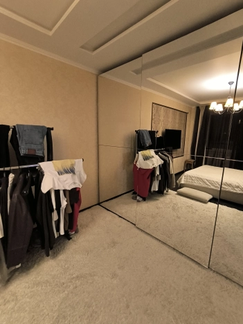 Купить квартиру на улице Есенина в Белгороде. Вариант № 40510, 2, площадь -  квм, цена 6100000 рублей