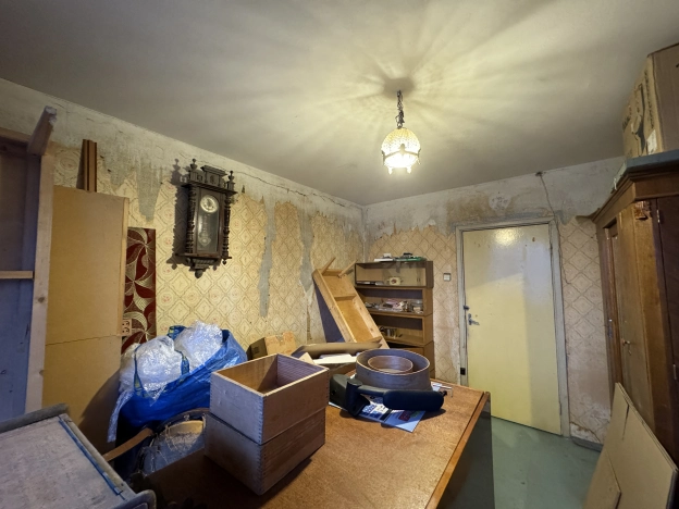 Купить трехкомнатную квартиру в районе Выборгский в Санкт-Петербурге. Вариант № 32057, 14, площадь -  квм, цена 9900000 рублей