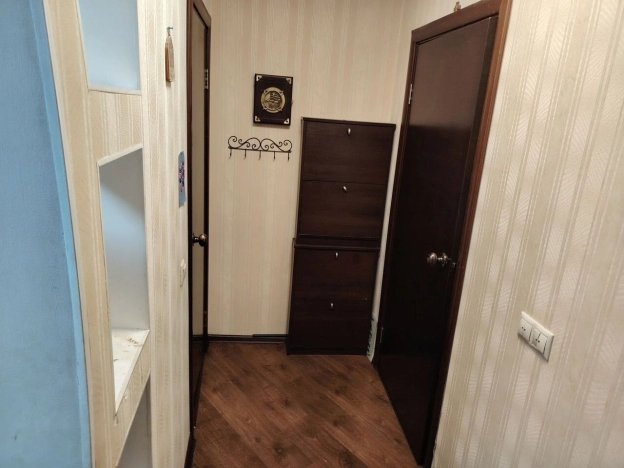 Купить трехкомнатную квартиру у метро Коммунарка в Москве. Вариант № 3968451, 15, площадь -  квм, цена 6950000 рублей