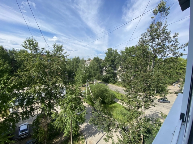 Купить трехкомнатную квартиру в районе Юго-Западный в Сыктывкаре. Вариант № 221820, 16, площадь -  квм, цена 6500000 рублей