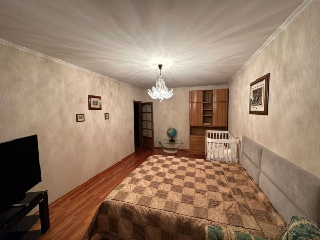 Купить квартиру в Москве. Вариант № 10066438, 14, площадь -  квм, цена 29000000 рублей