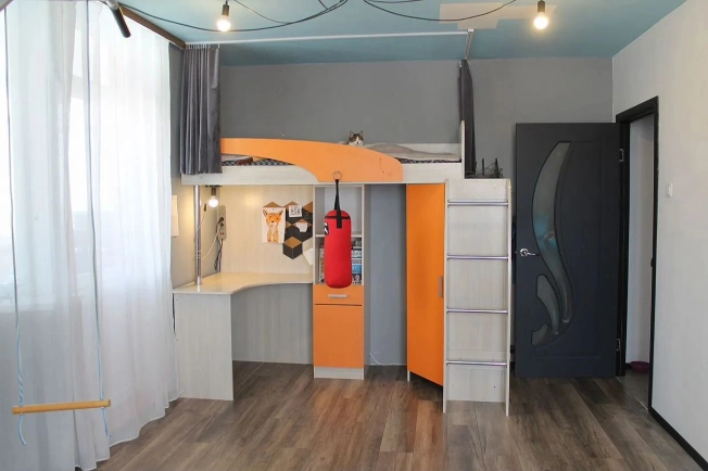 Купить трехкомнатную квартиру в районе Кировский в Ростове-на-Дону. Вариант № 30418, 6, площадь -  квм, цена 12200000 рублей