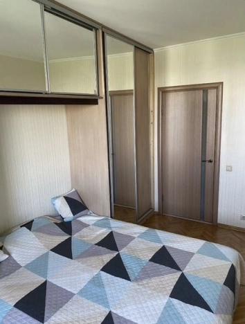 Купить квартиру в Москве. Вариант № 9070244, 5, площадь - квм, цена 16000000 рублей