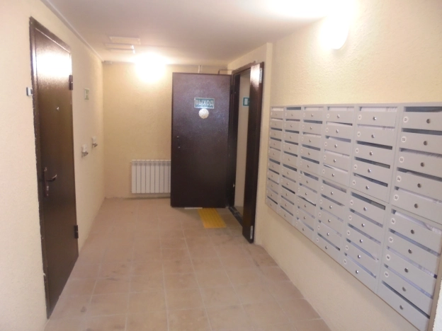 Купить двухкомнатную квартиру в Омске. Вариант № 8972943, 3, площадь -  квм, цена 4470000 рублей