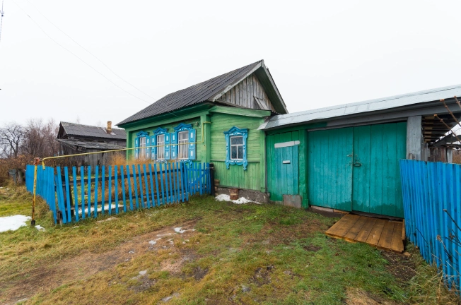 Купить дом в Микрорайоне Восточный, Тобольск в Тобольске. Вариант № 3628, 3, площадь -  квм, цена 1500000 рублей