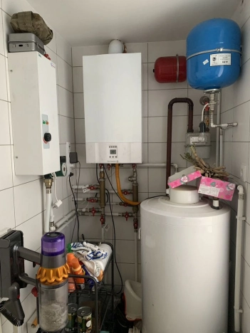 Купить таунхаус в Ленинградской области. Вариант № 9942884, 20, площадь -  квм, цена 18500000 рублей