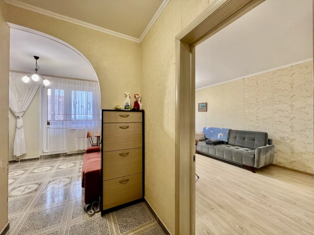 Купить однокомнатную квартиру у метро Бунинская аллея в Подольске. Вариант № 9226933, 12, площадь -  квм, цена 6900000 рублей