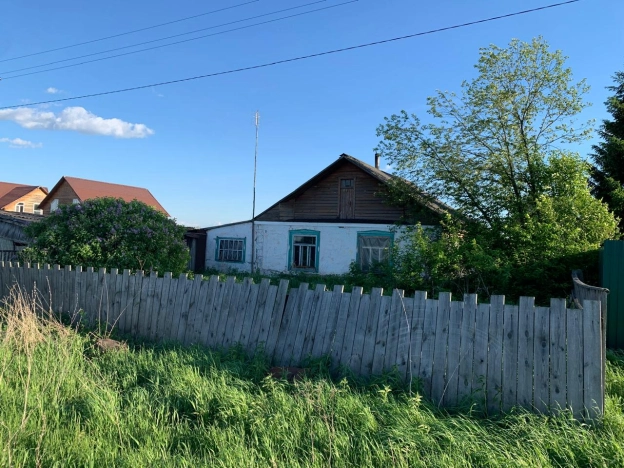 Купить дом на улице Набережная в Тюменской области. Вариант № 12019, 1, площадь -  квм, цена 450000 рублей