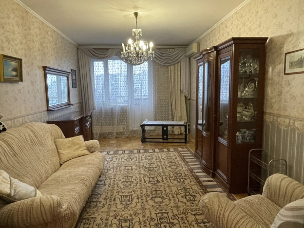 Купить трехкомнатную квартиру в районе Тверской в Москве. Вариант № 10987974, 26, площадь - квм, цена 22900000 рублей