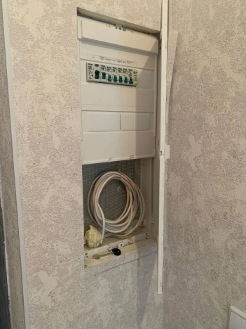 Купить квартиру на вторичке на улице набережная реки Карповки в Санкт-Петербурге. Вариант № 10933682, 9, площадь - квм, цена 5400000 рублей