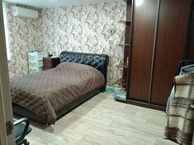 Купить дом в Москве. Вариант № 10278772, 0, площадь -  квм, цена 14800000 рублей